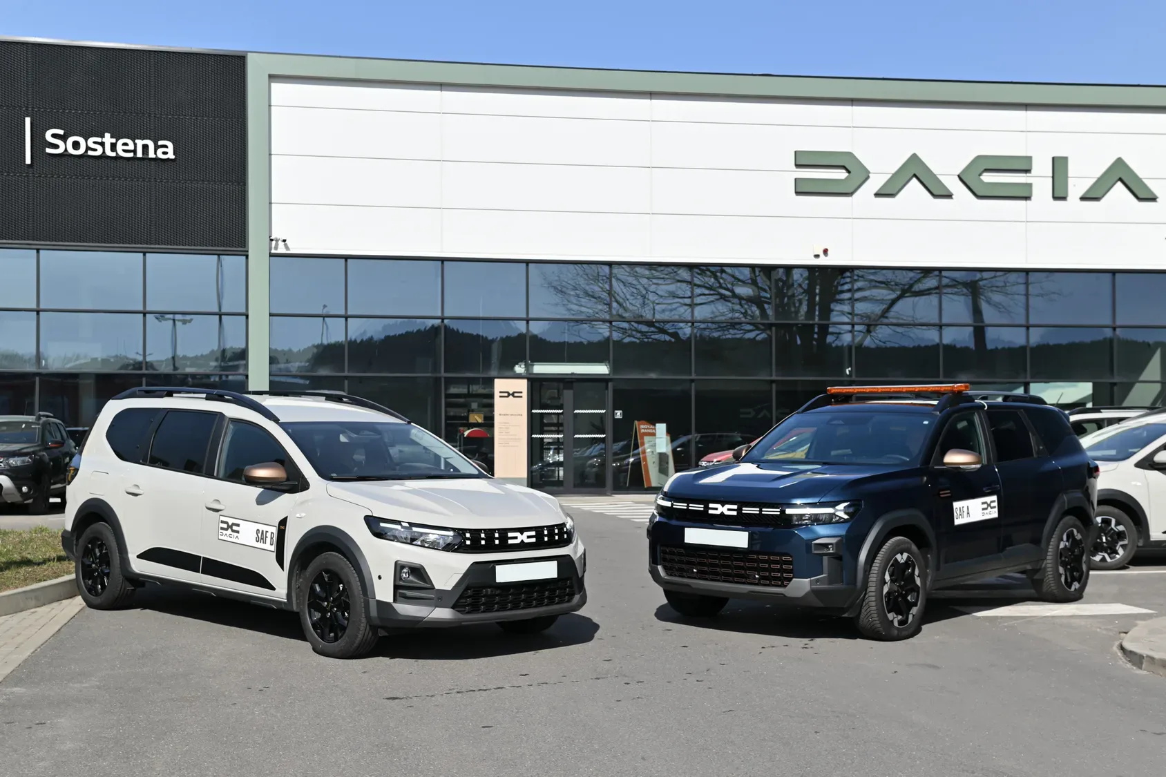 „Dacia“ stoja į Lietuvos ralio trasų sargybą: oficialus čempionatų saugumo partneris