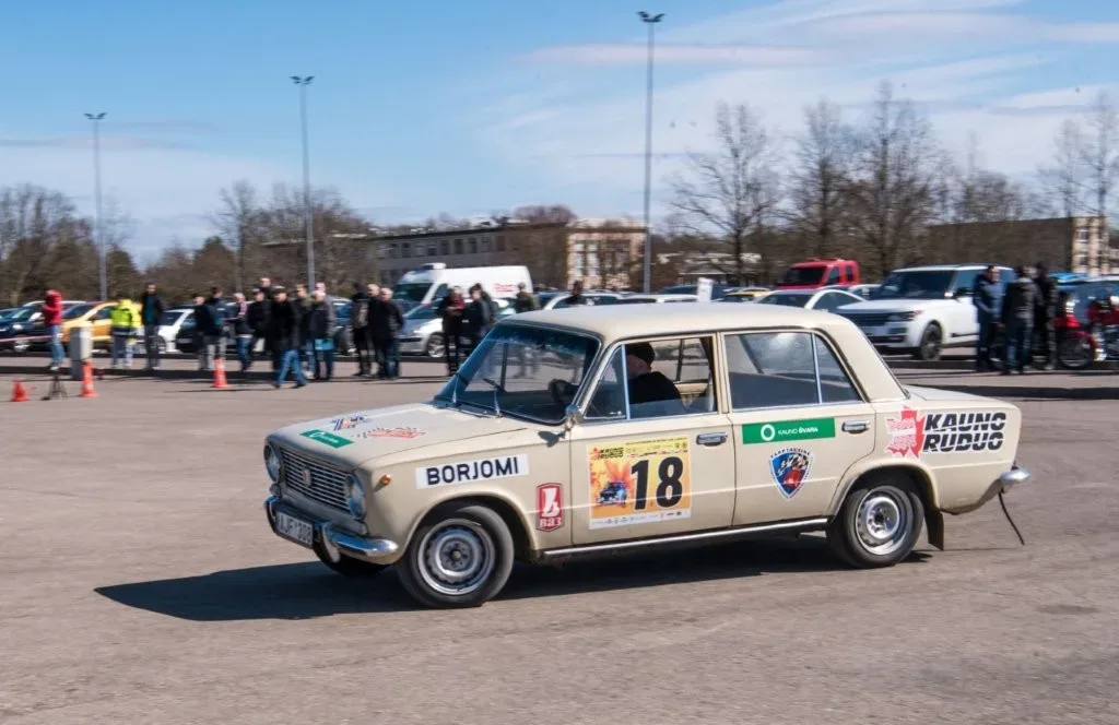 Sportinis azartas ir pagarba varžovui – veteranų slalomo varomoji jėga